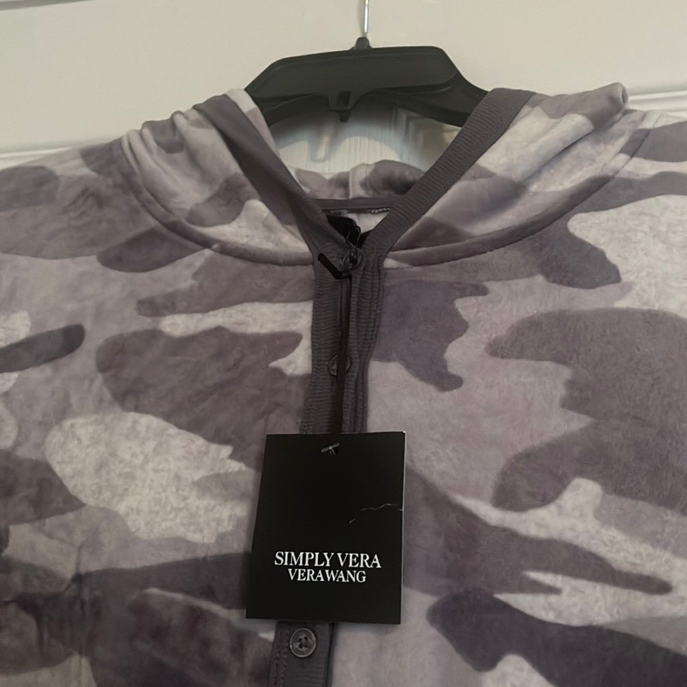 Beautiful soft Gray Camouflage sleepwear with front pockets!!!